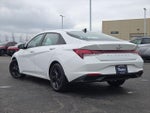 2023 Elantra Thumbnail 13