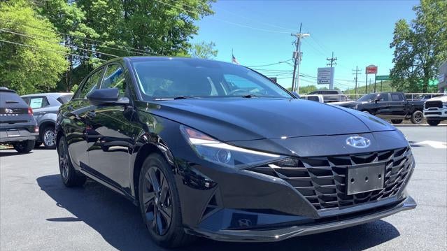Preowned 2023 Hyundai ELANTRA SEL for Sale