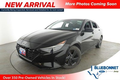 2023 Hyundai Elantra SEL 4DR Sedan