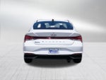 2021 Elantra Thumbnail 4