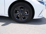 2021 Elantra Thumbnail 10