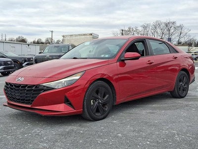 Photo of a 2021 Hyundai Elantra SEL 4DR Sedan for sale