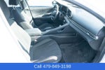 2022 Elantra Thumbnail 37