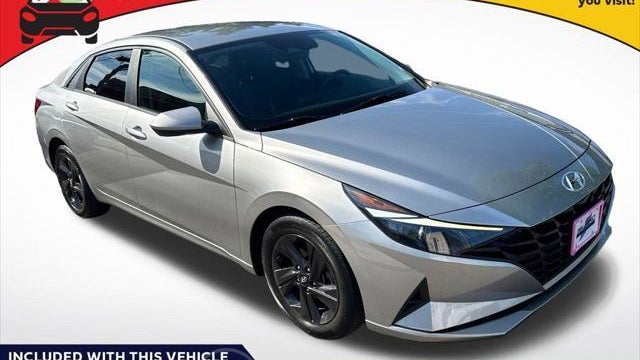 Preowned 2022 Hyundai ELANTRA SEL for Sale