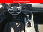 2022 Elantra Thumbnail 11