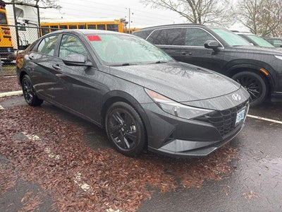 2022 Hyundai Elantra SEL 4DR Sedan Sulev