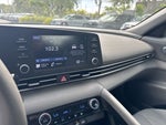 2023 Elantra Thumbnail 12