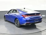 2023 Elantra Thumbnail 4