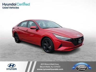 2023 Hyundai Elantra SEL 4DR Sedan