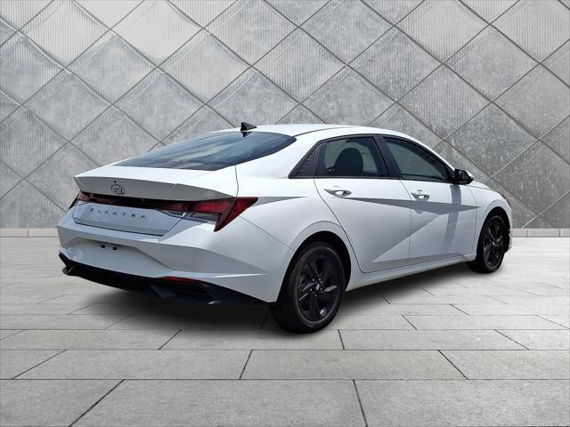2023 Hyundai Elantra - $18,191