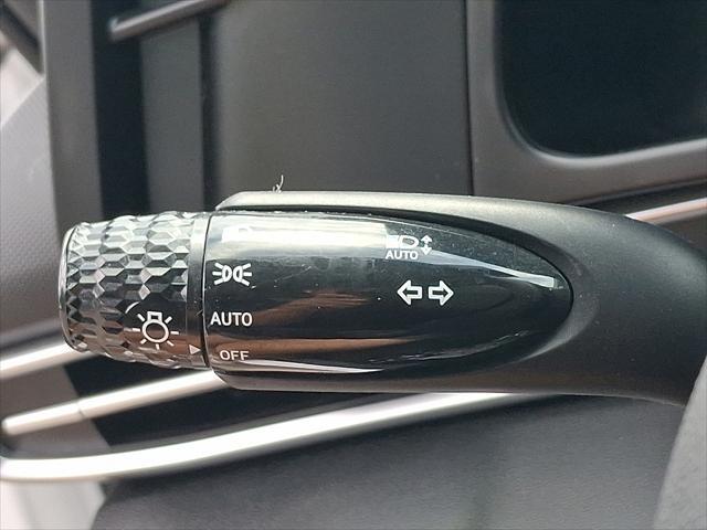 2023 Hyundai Elantra - $18,191
