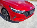 2023 Elantra Thumbnail 9