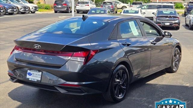 2021 Hyundai ELANTRA SEL