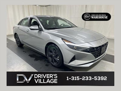 2023 Hyundai Elantra SEL 4DR Sedan