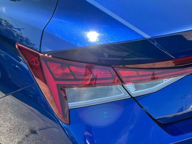 2022 Hyundai Elantra - $15,000
