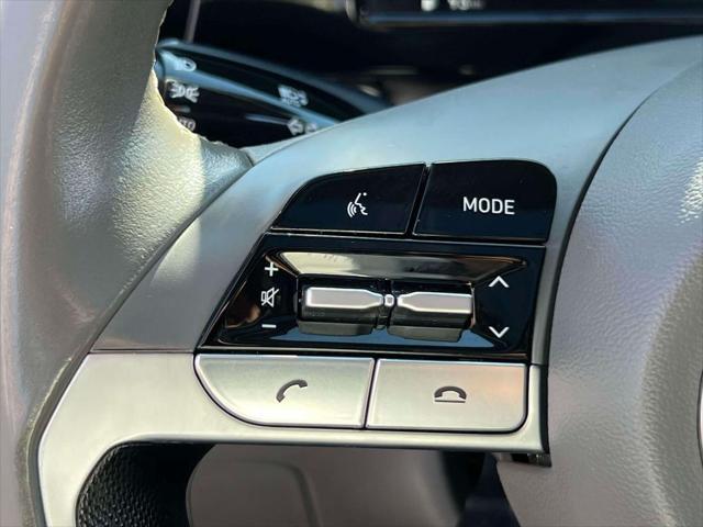 2022 Hyundai Elantra - $15,000