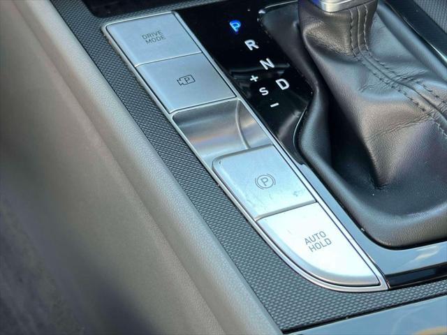 2022 Hyundai Elantra - $15,000