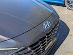 2022 Elantra Thumbnail 4