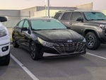 2021 Elantra Thumbnail 2