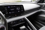 2022 Elantra Thumbnail 15
