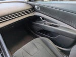 2021 Elantra Thumbnail 16