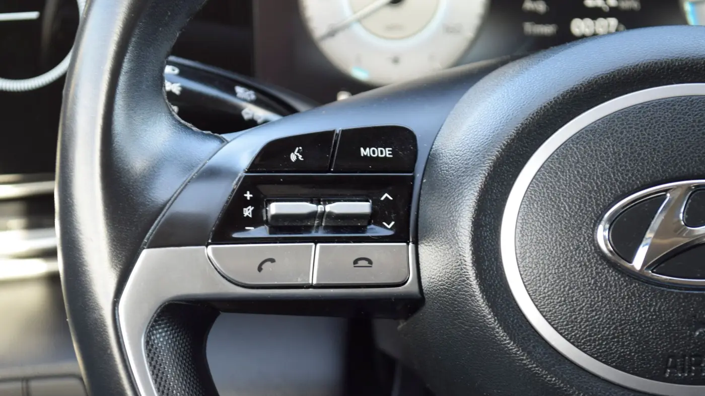 2021 Hyundai ELANTRA Limited