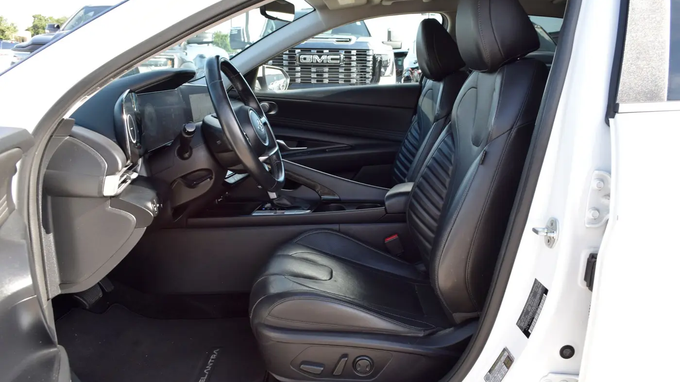 2021 Hyundai ELANTRA Limited