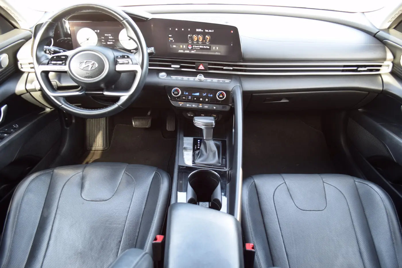 2021 Hyundai Elantra - $14,725