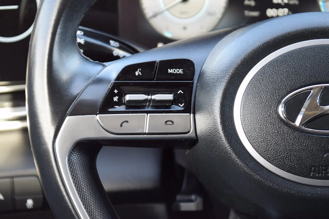 2021 Hyundai Elantra - $14,725