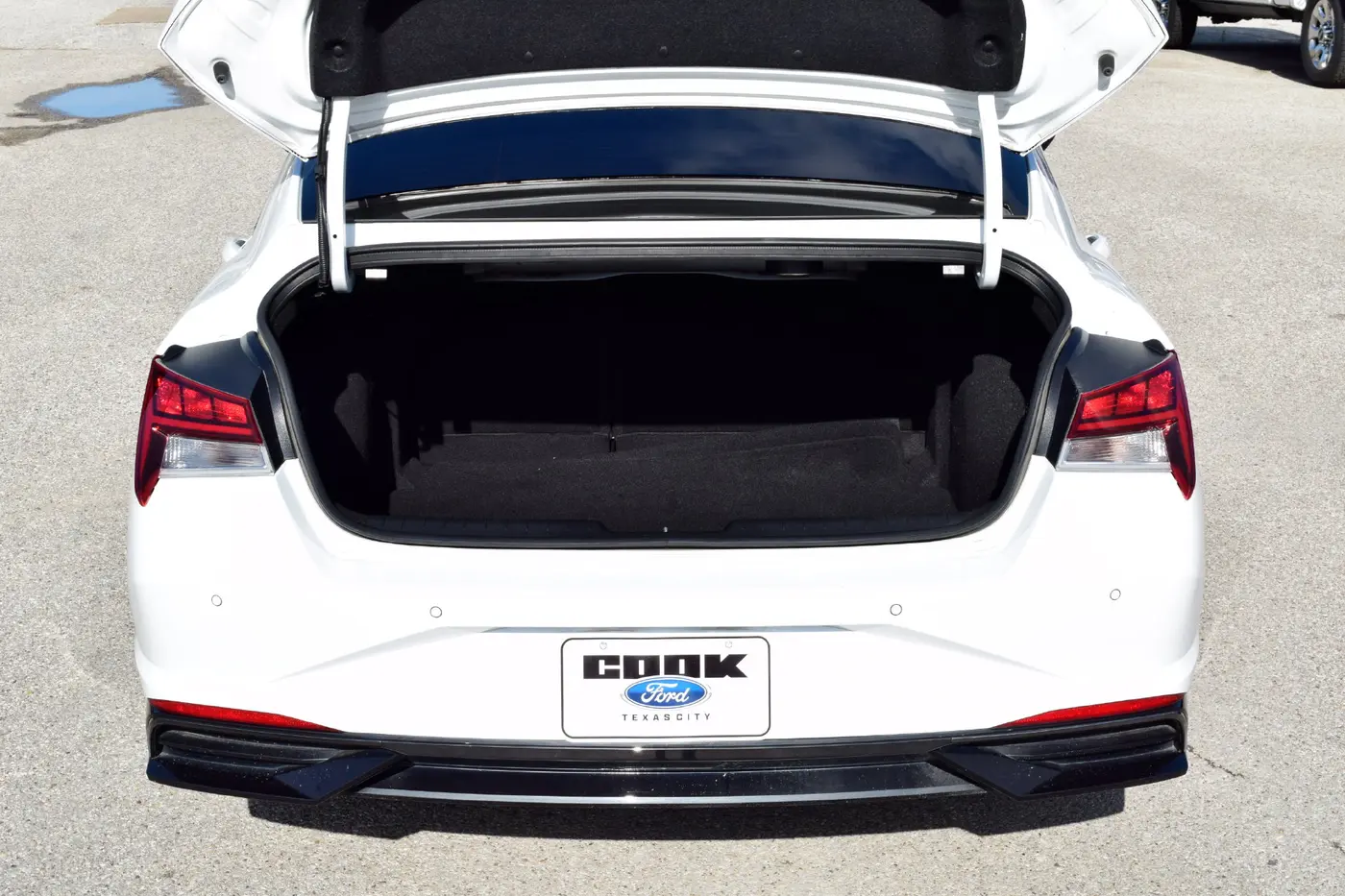 2021 Hyundai Elantra - $14,725