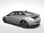 2021 Elantra Thumbnail 10