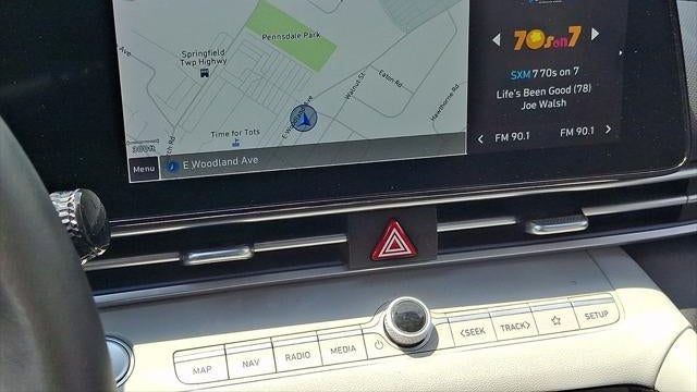 2022 Hyundai ELANTRA Limited