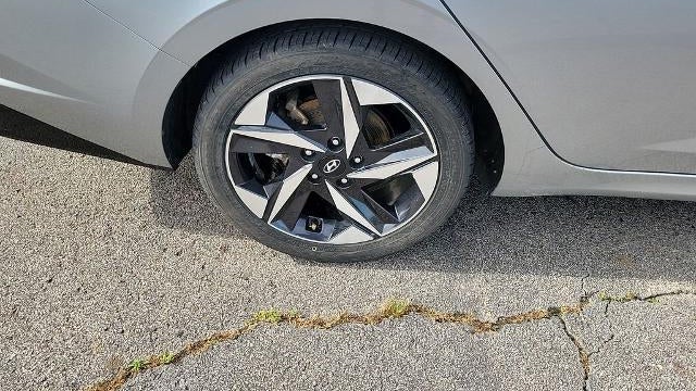 2021 Hyundai ELANTRA Limited