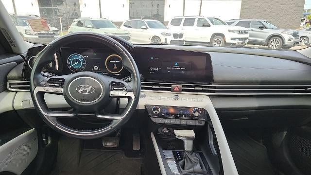 2021 Hyundai ELANTRA Limited