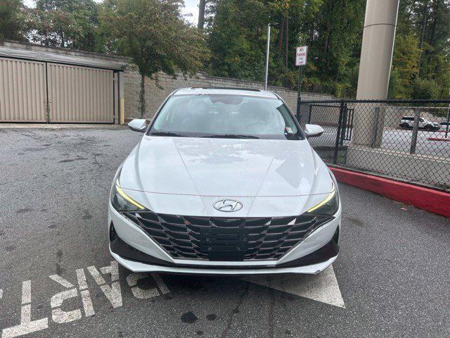 2021 Hyundai Elantra - $19,417