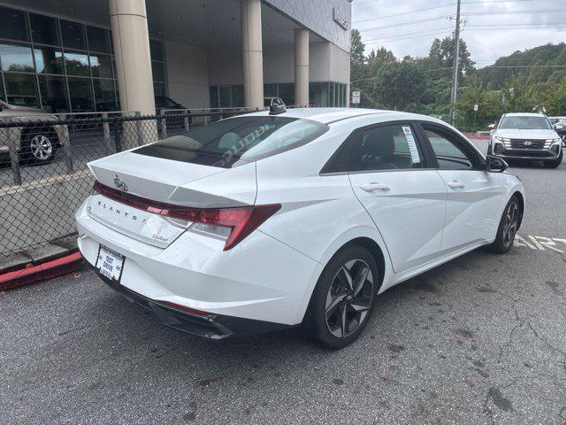 2021 Hyundai Elantra - $19,417