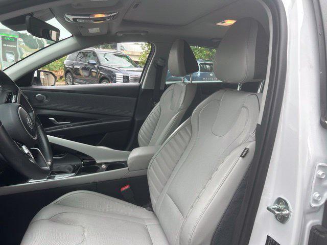 2021 Hyundai Elantra - $19,417