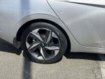 2023 Elantra Thumbnail 10