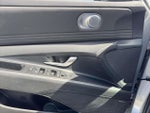 2023 Elantra Thumbnail 15