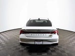 2021 Elantra Thumbnail 4