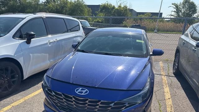 2023 Hyundai ELANTRA Limited