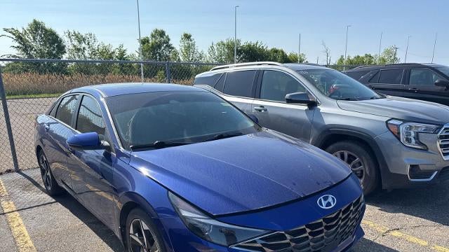 2023 Hyundai ELANTRA Limited