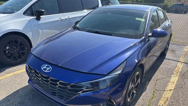 2023 Hyundai ELANTRA Limited