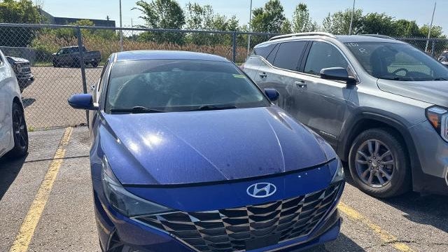 2023 Hyundai ELANTRA Limited