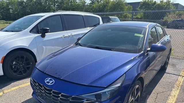 2023 Hyundai ELANTRA Limited