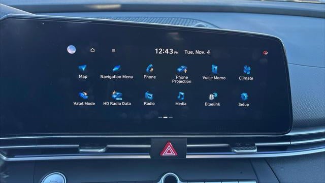 2021 Hyundai ELANTRA Limited
