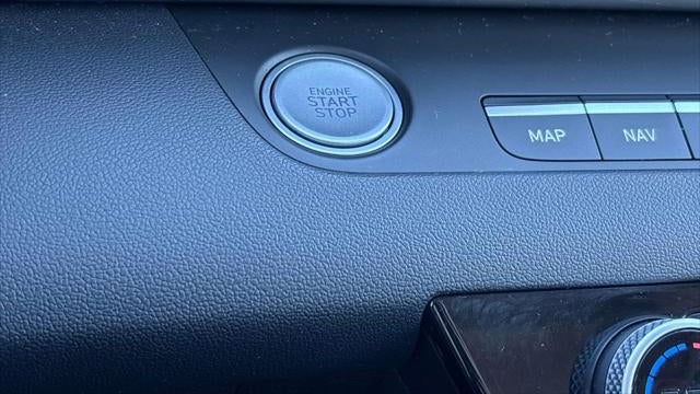 2021 Hyundai ELANTRA Limited