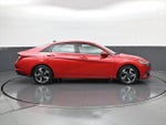 2023 Elantra Thumbnail 4