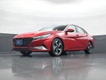 2023 Elantra Thumbnail 21