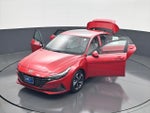 2023 Elantra Thumbnail 30